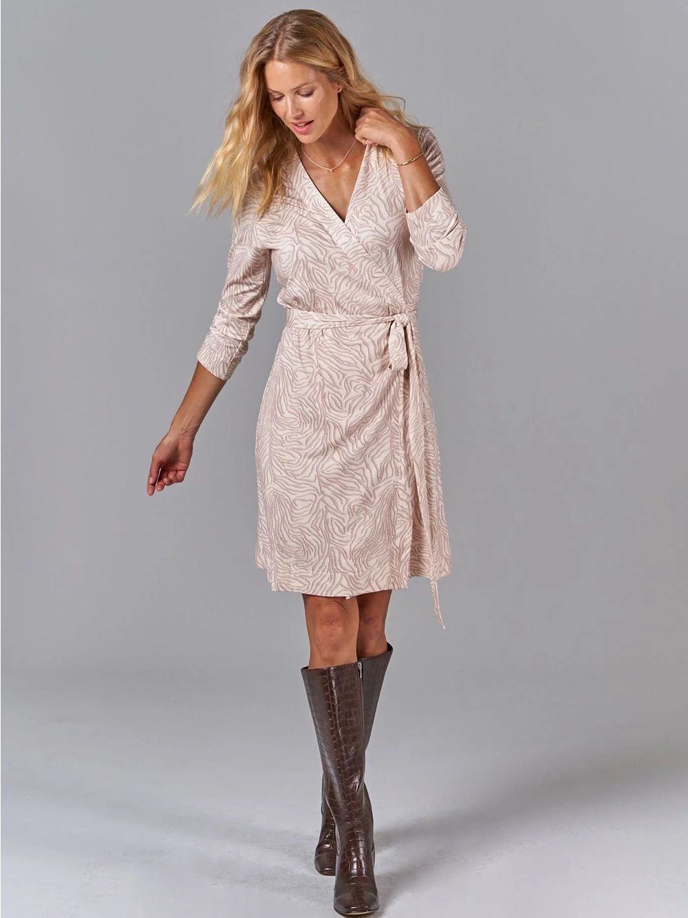 Tucker NWT Rachel Wrap Dress | Ecru Tiger large